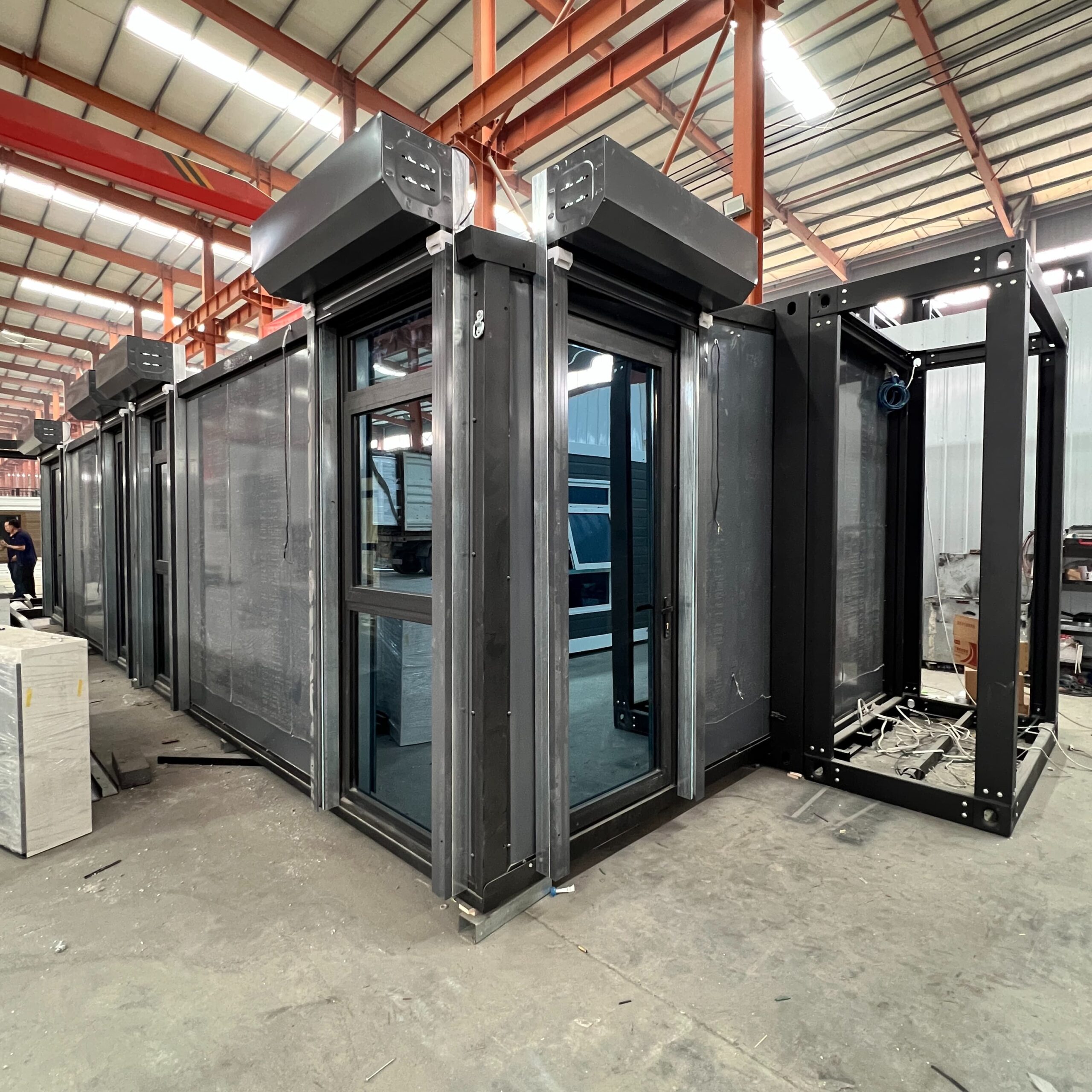 Single-Wing Container Home in Natural Setting